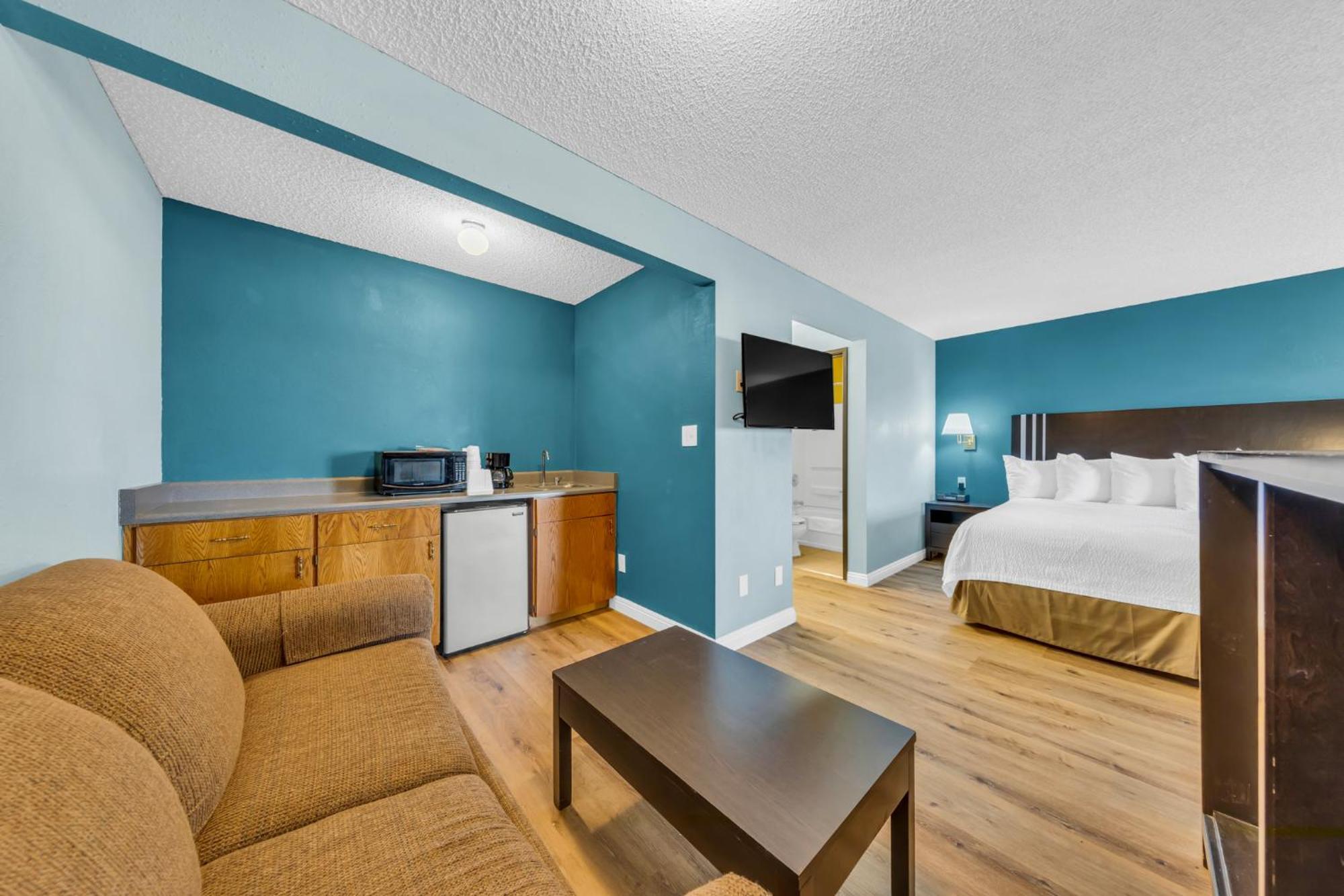 Days By Wyndham Hotel
