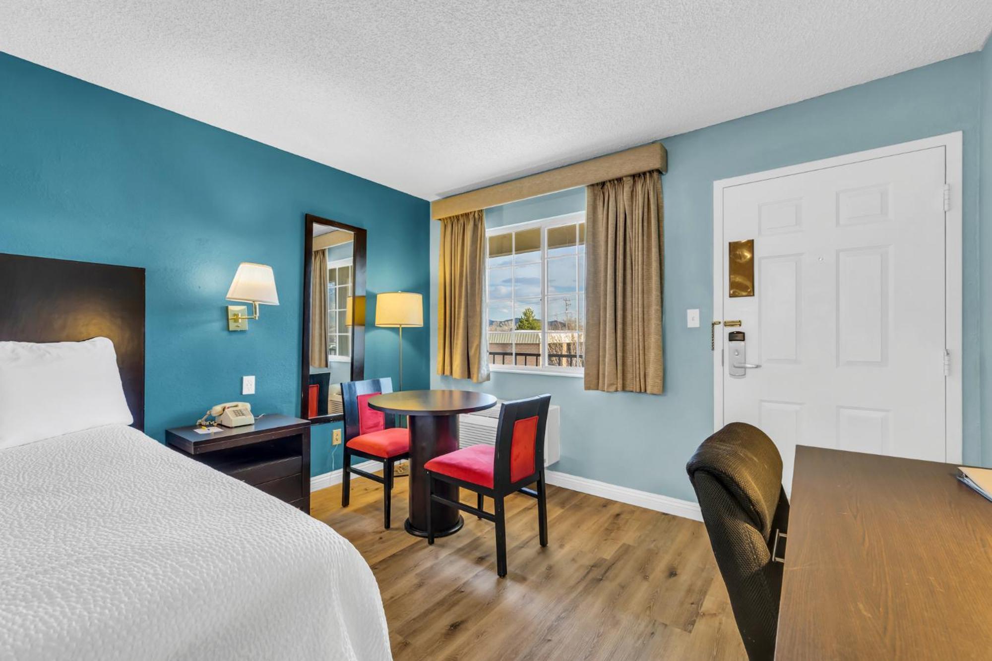 Days By Wyndham Hotel Carson City