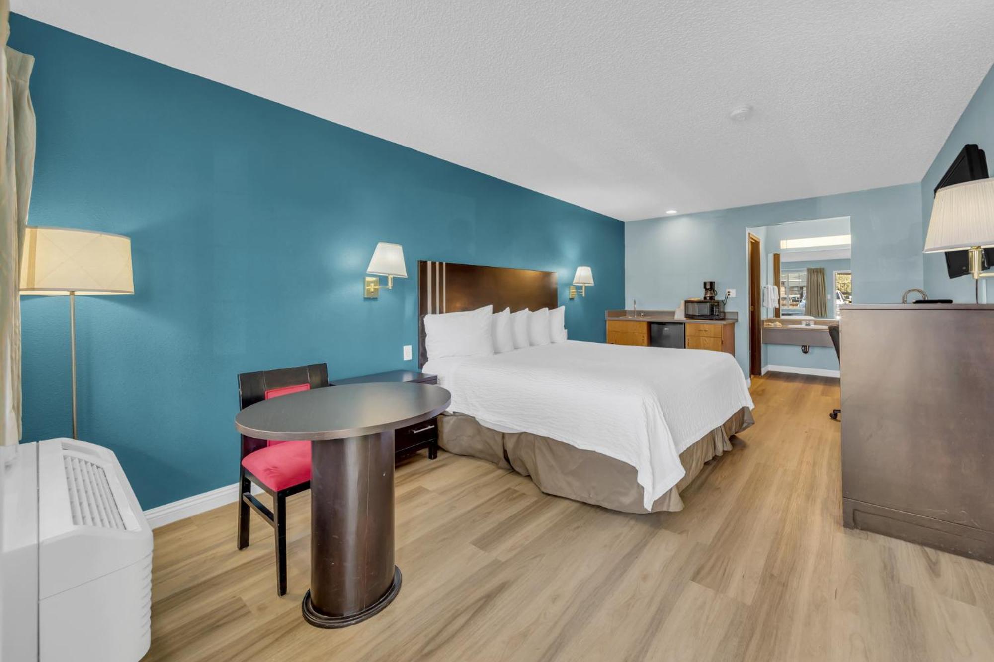 Days By Wyndham Hotel Carson City